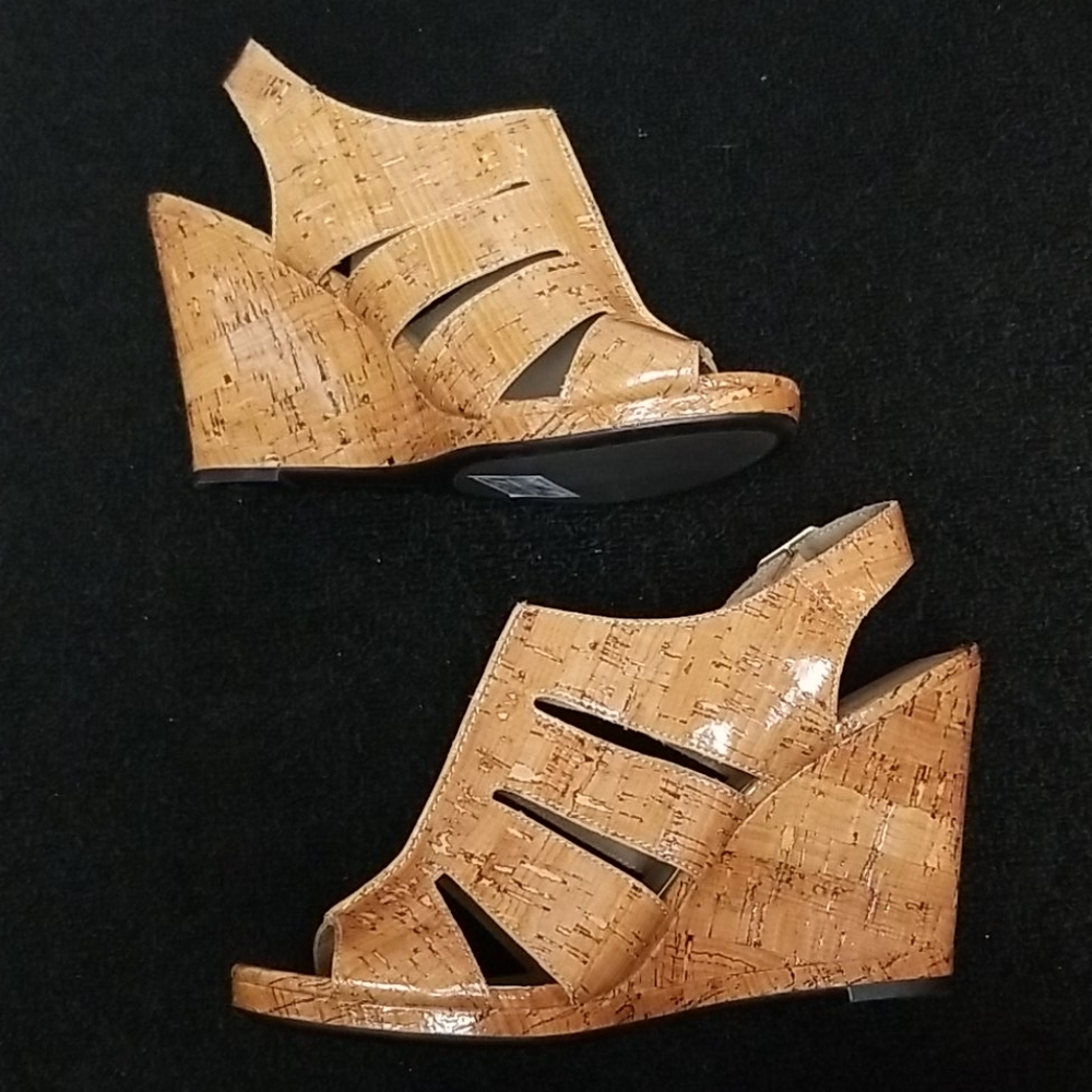 NWT Donald J Pliner Cork Wedges natural tan haddi - Picture 10 of 10